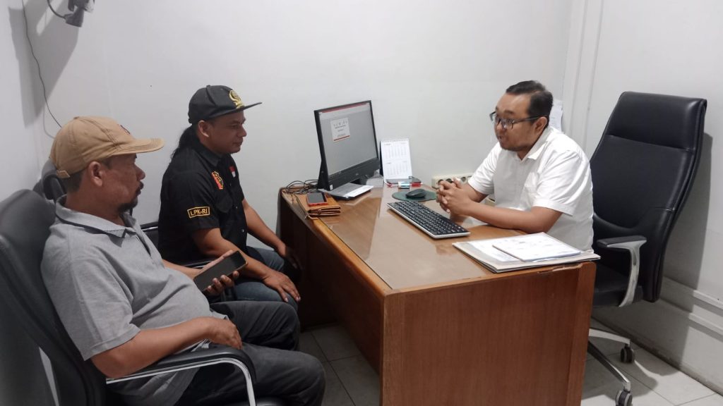 01.blitar