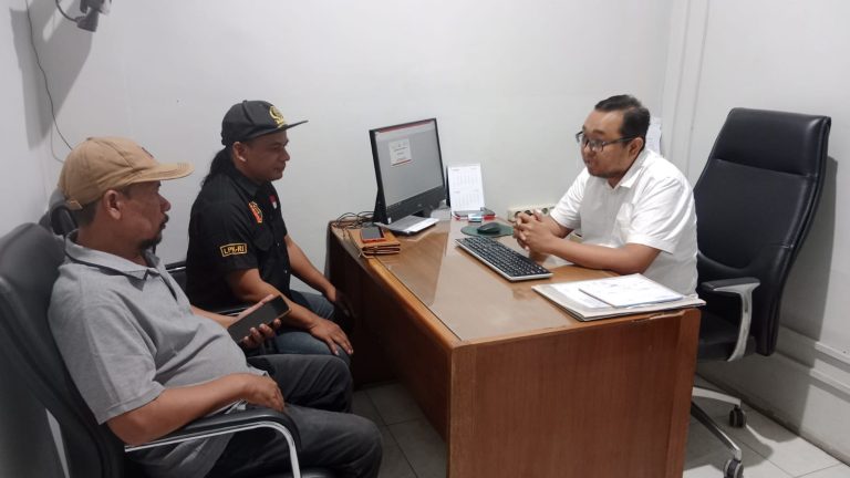 01.blitar